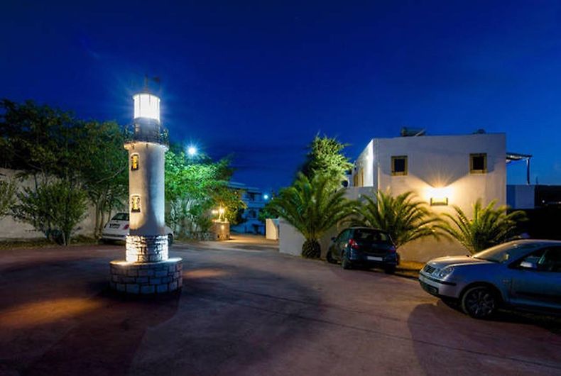 athanasiadis travel contaratos hotel