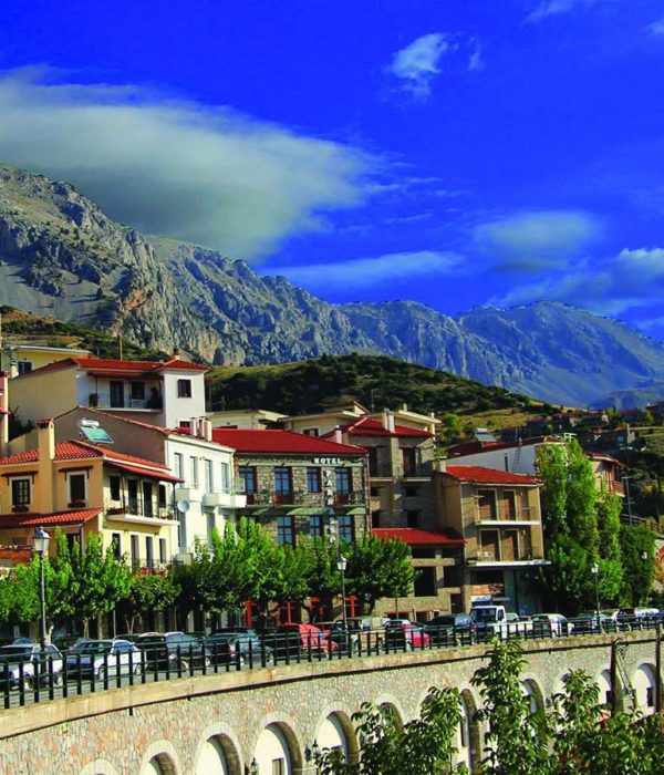 Μονοήμερη Εκδρομή Αράχωβα Όσιο Λουκά