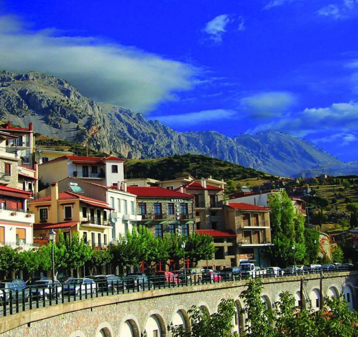 Μονοήμερη Εκδρομή Αράχωβα Όσιο Λουκά
