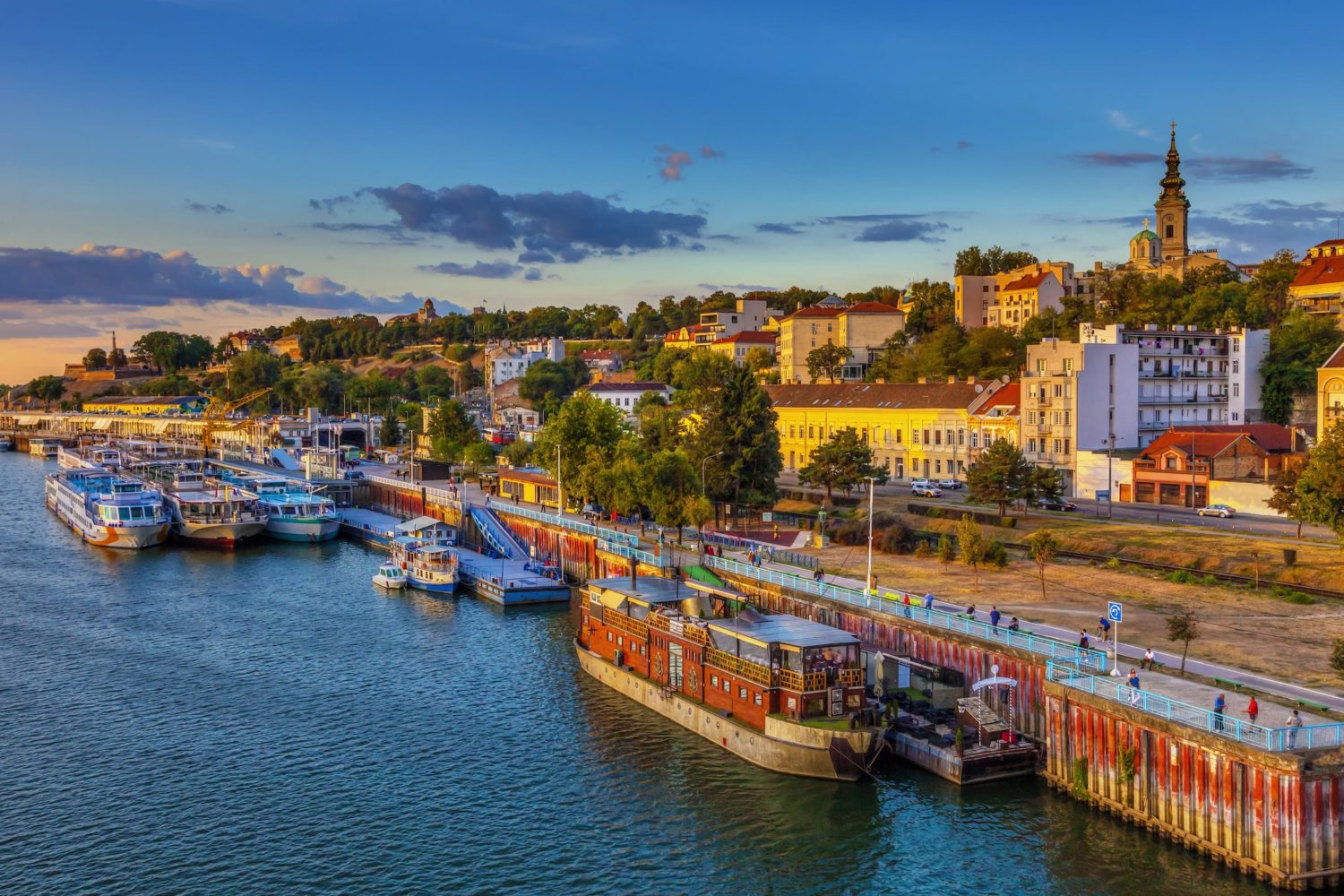 Reisen Sie mit Athanasiadis Travel