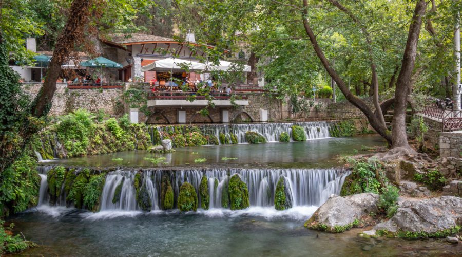 Un giorno a Orchomenos e Cold Springs