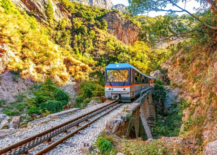 Εκδρομή με οδοντωτό στα Καλάβρυτα