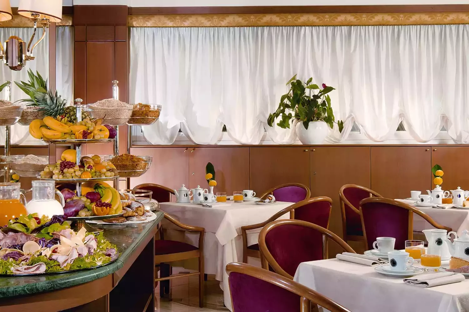 ekdromi italia kalokairi 2023 cicerone Hotel