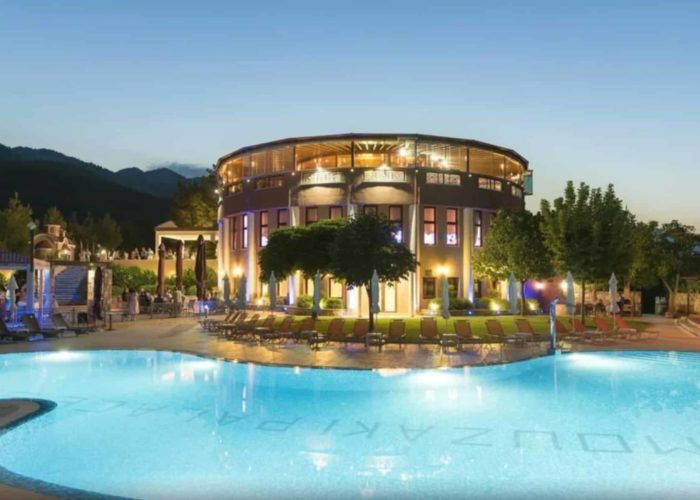 Εκδρομή στα Μετέωρα 28η Οκτωβρίου