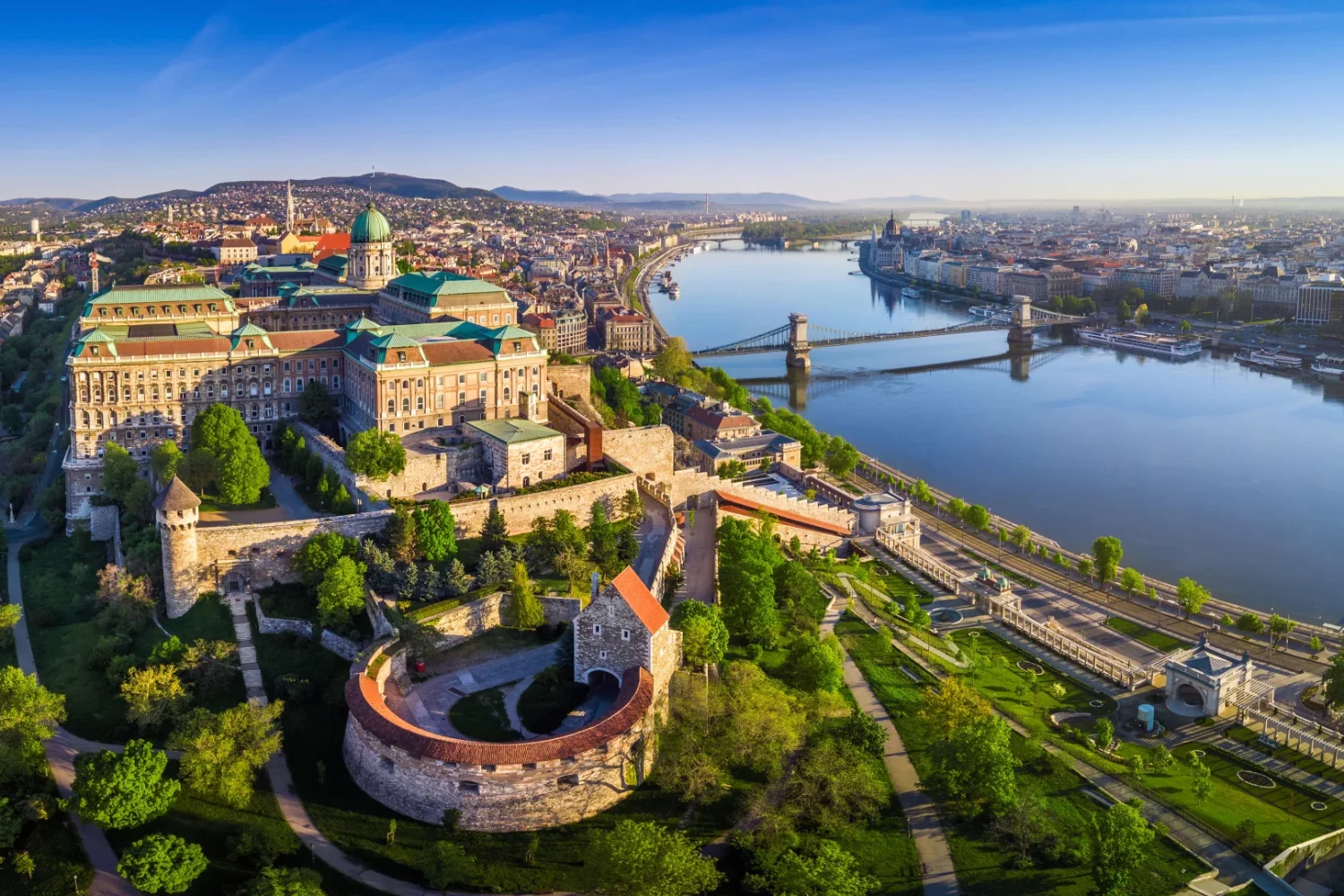 Clean Monday tour in Prague Vienna Budapest