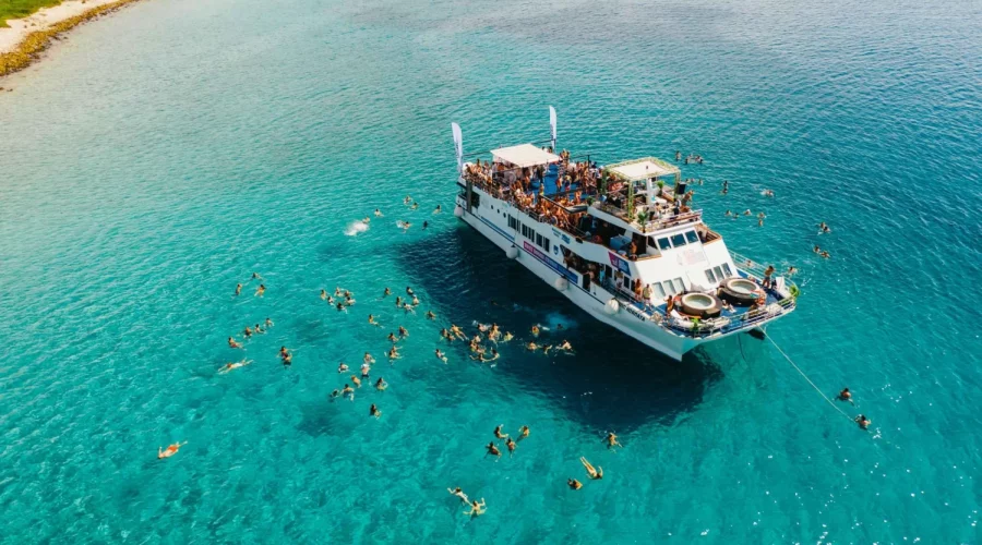 Εκδρομική Κρουαζιέρα σε Αγκίστρι Μετόπη και Αίγινα