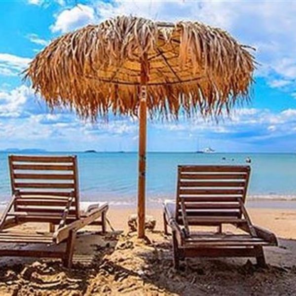 Bagni di mare ad Artemide